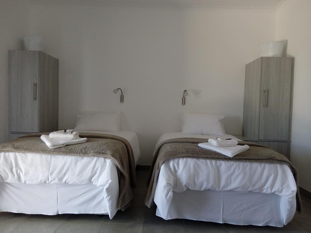 Отель Xain Quaz Camp Gobabis Экстерьер фото